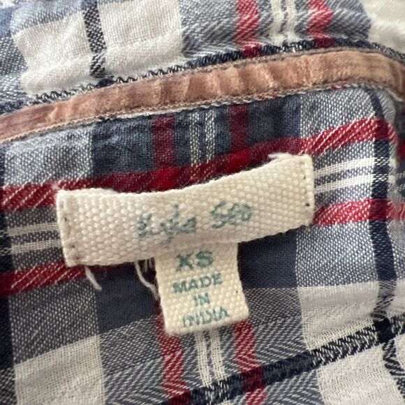 Kyla Seo Floral Embroidered Shirt XS Oversized Button Up Coastal Cowgirl Boho - Picture 6 of 15